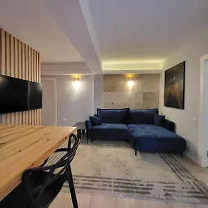 Apartament Cu Terasa, Bucureşti
