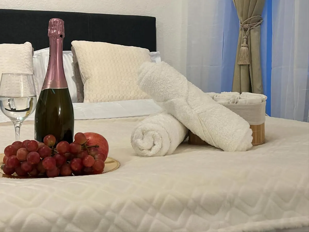 Luxury Mansion Apartment Bucureşti România
