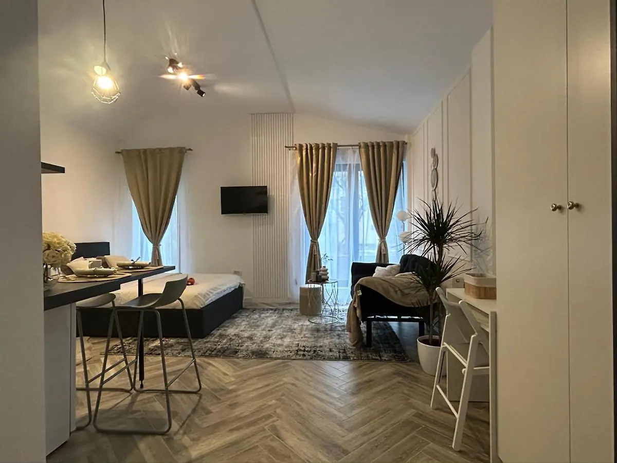 Luxury Mansion Apartment Bucureşti
